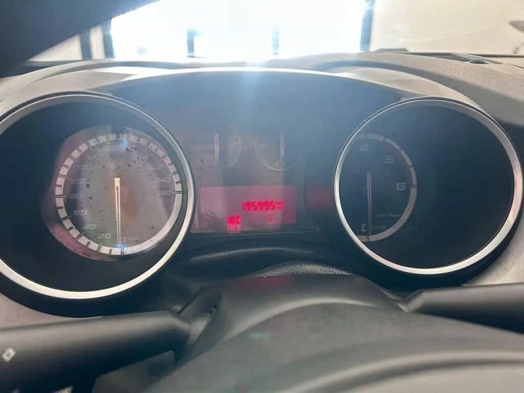 Alfa Romeo Giulietta 2.0 JTDm-2 140 CV Distincti 09/2011-photo-8