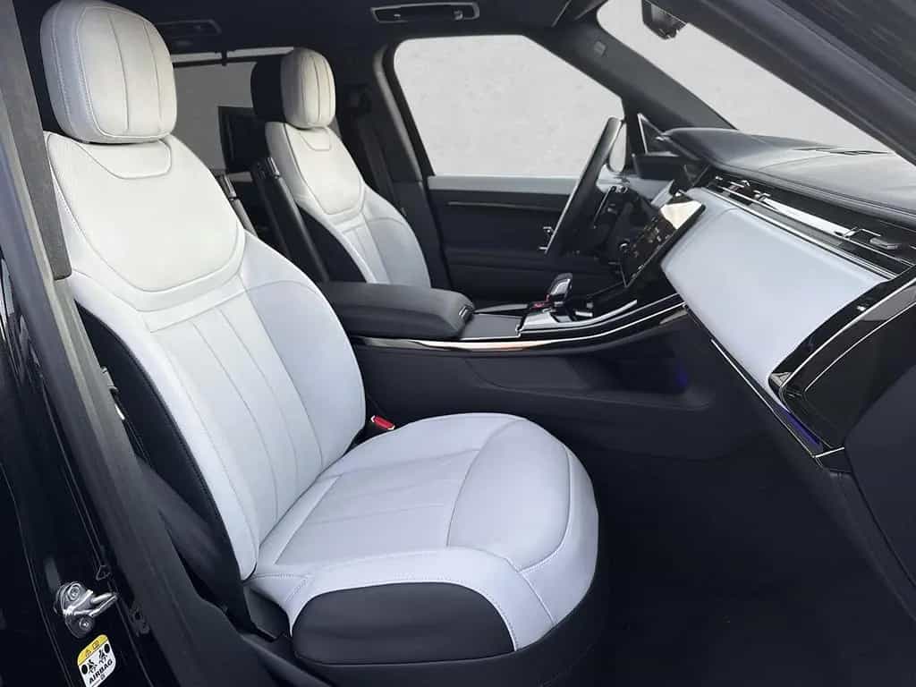 Land Rover Range Rover Sport P530 Autobiography Multimedia 03/2025-photo-2