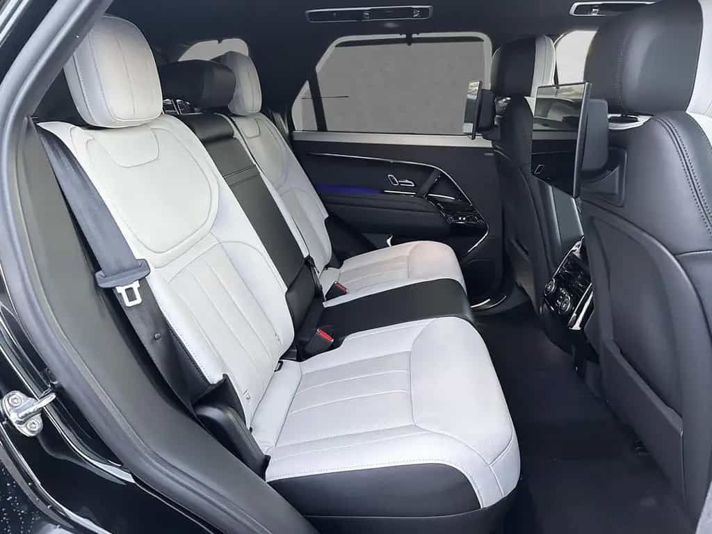 Land Rover Range Rover Sport P530 Autobiography Multimedia 03/2025-photo-4