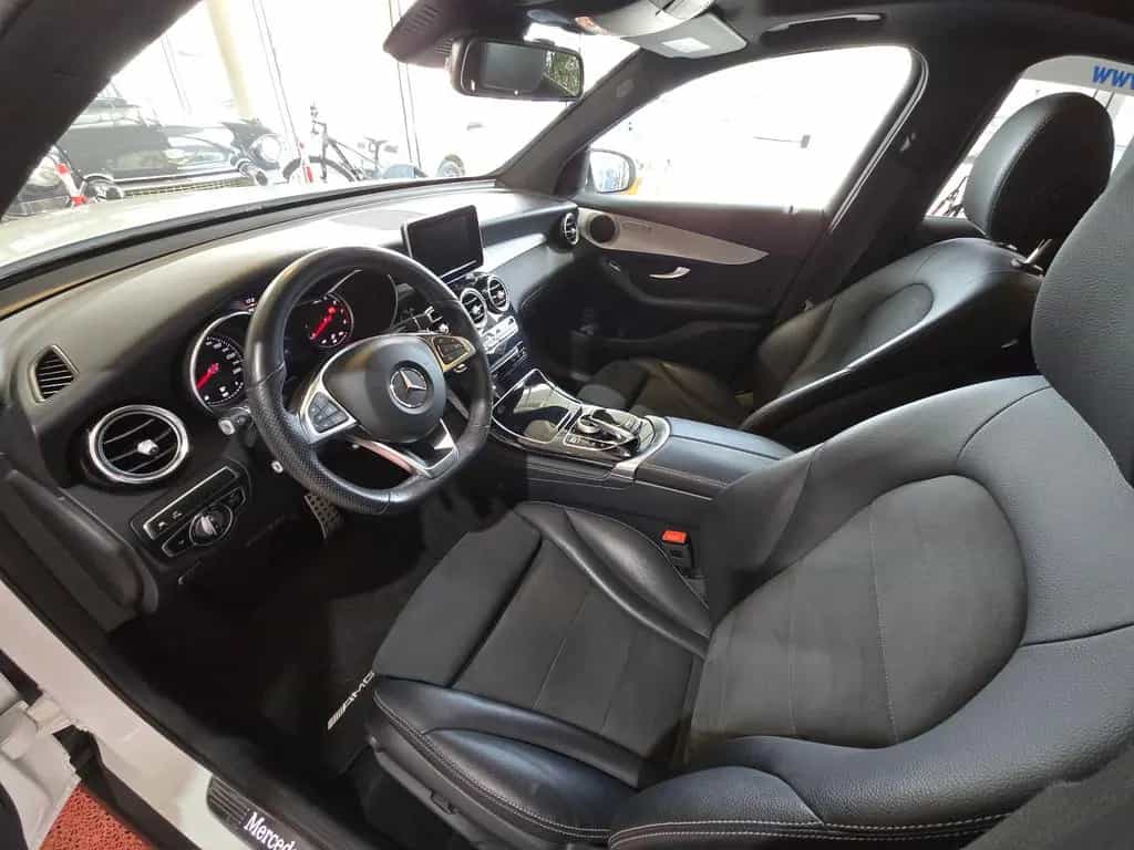 Mercedes-Benz GLC 250 4Matic AMG Line+KEYLESS GO+KAMERA+NAVI+ 03/2019-photo-9
