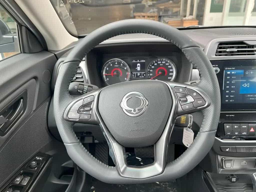 Ssangyong Tivoli 1.5 Quartz 4x4 null-photo-11