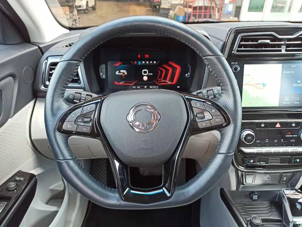 Ssangyong Tivoli Quartz 4x2 06/2024-photo-12