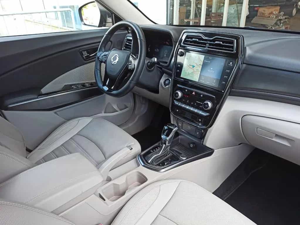 Ssangyong Tivoli Quartz 4x2 06/2024-photo-15