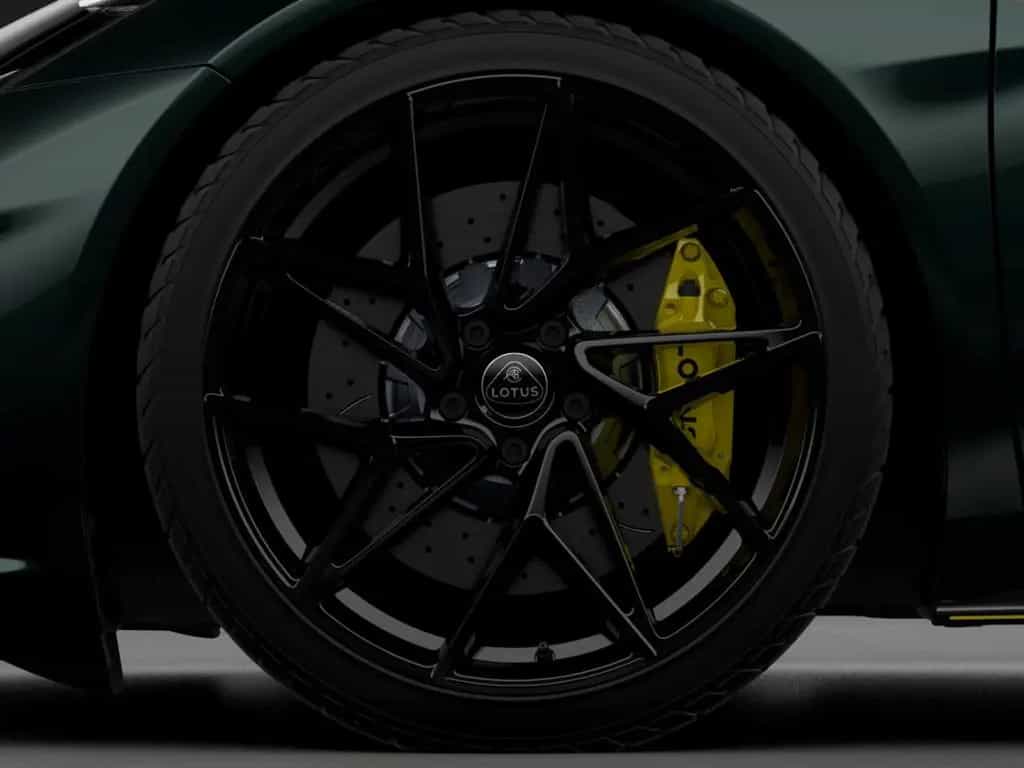 Lotus Emira V6 Racing Line Dark Verdant - by LOTUS HAE null-photo-2