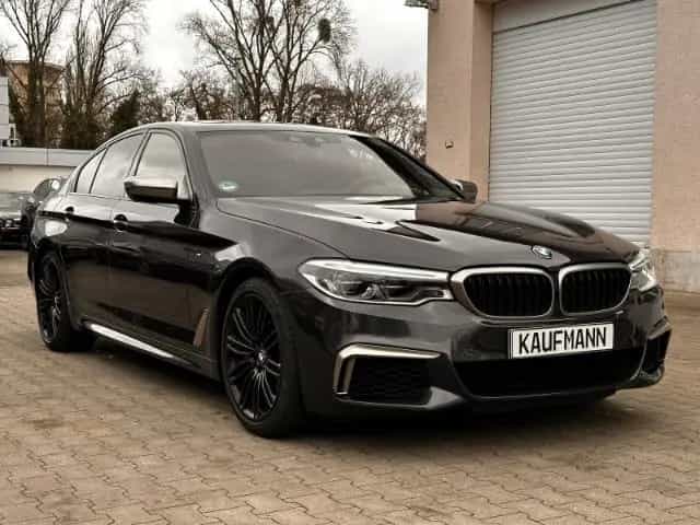 BMW M550 i xDrive LED HUD H&K KAM PANO 10/2019-photo-4