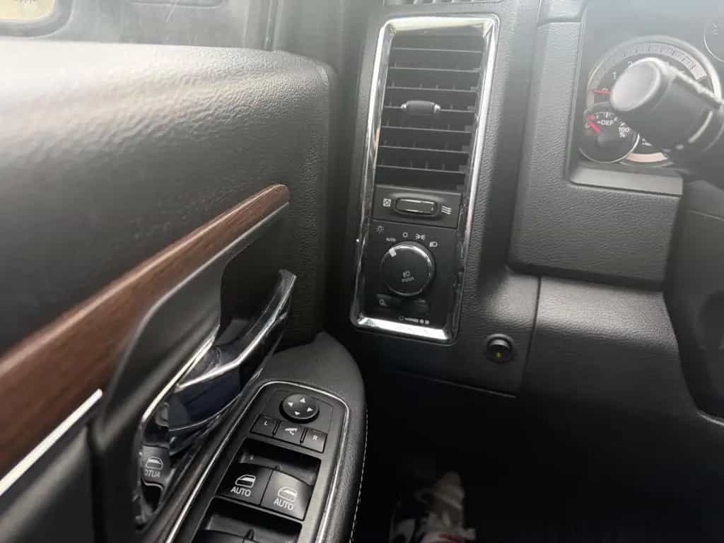 Dodge RAM Laramie, Crew Cab,Leder, EcoDiesel, 05/2018-photo-11