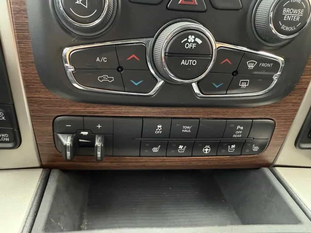 Dodge RAM Laramie, Crew Cab,Leder, EcoDiesel, 05/2018-photo-13
