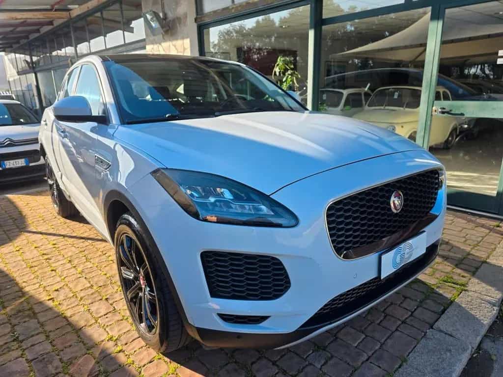 Jaguar E-Pace 2.0D 150 CV R-Dynamic 02/2019-photo-8