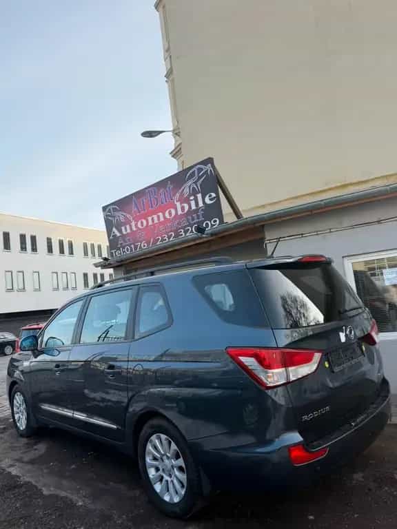 Ssangyong Rodius Sapphire 4WD 4X4 05/2015-photo-0
