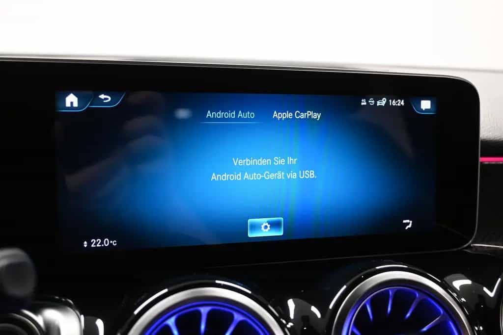 Mercedes-Benz GLB 200 AMG-LINE *KAMERA *LED *WIDE *AHK*CARPLAY 11/2020-photo-28