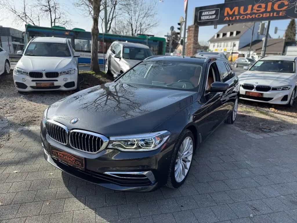 BMW 530 5 Touring 530 i Luxury Line 01/2019-photo-0