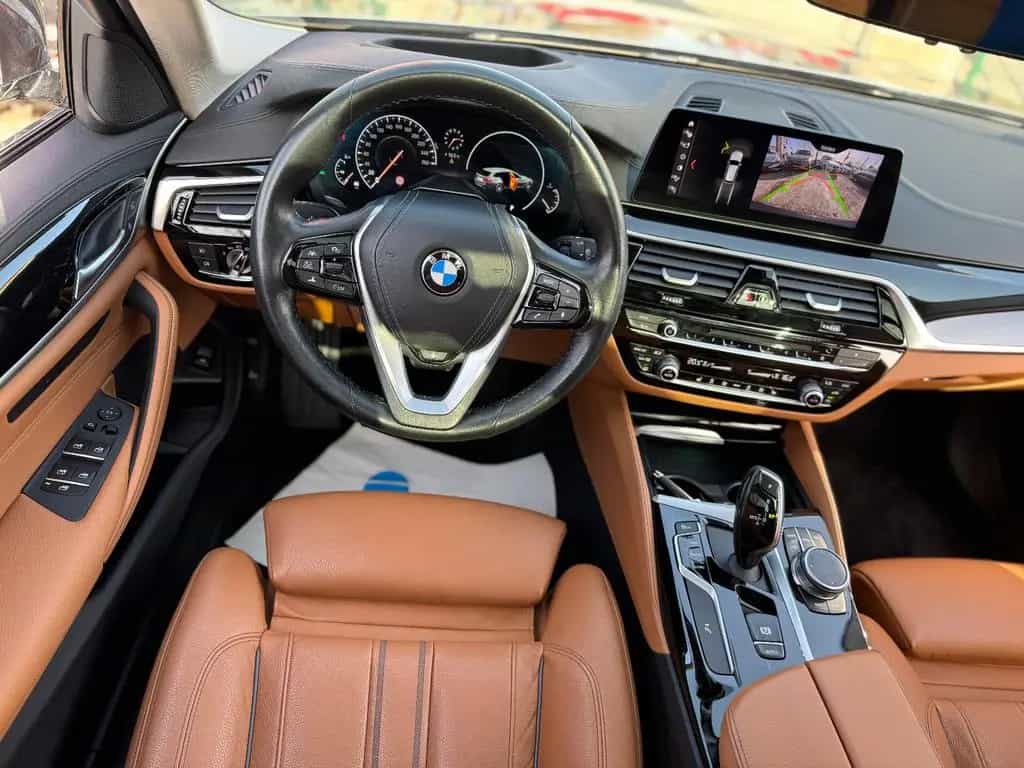 BMW 530 5 Touring 530 i Luxury Line 01/2019-photo-10