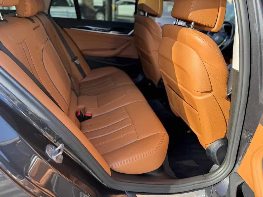 BMW 530 5 Touring 530 i Luxury Line 01/2019-photo-20