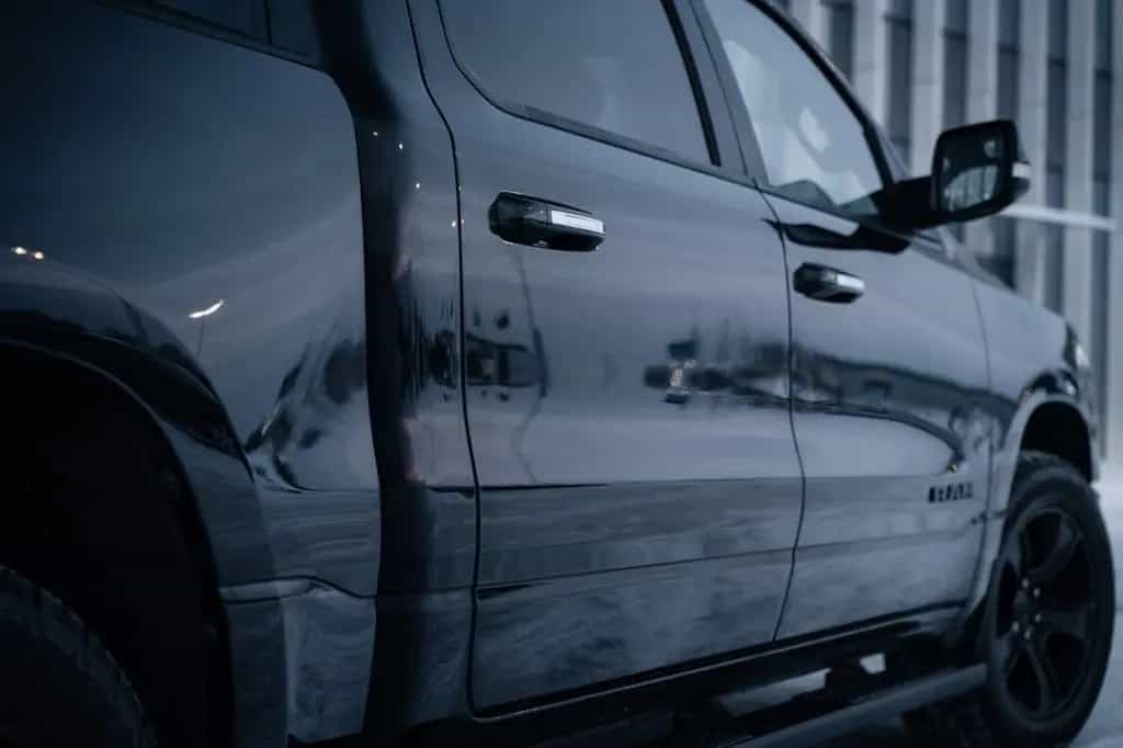 Dodge RAM 5,7 Hemi, 4x4, Leder,BLIS,SHZ, Fernstart 07/2021-photo-30