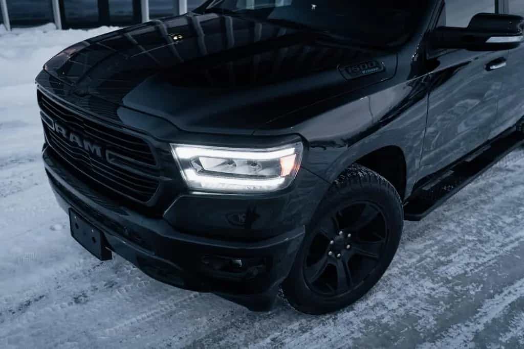 Dodge RAM 5,7 Hemi, 4x4, Leder,BLIS,SHZ, Fernstart 07/2021-photo-44