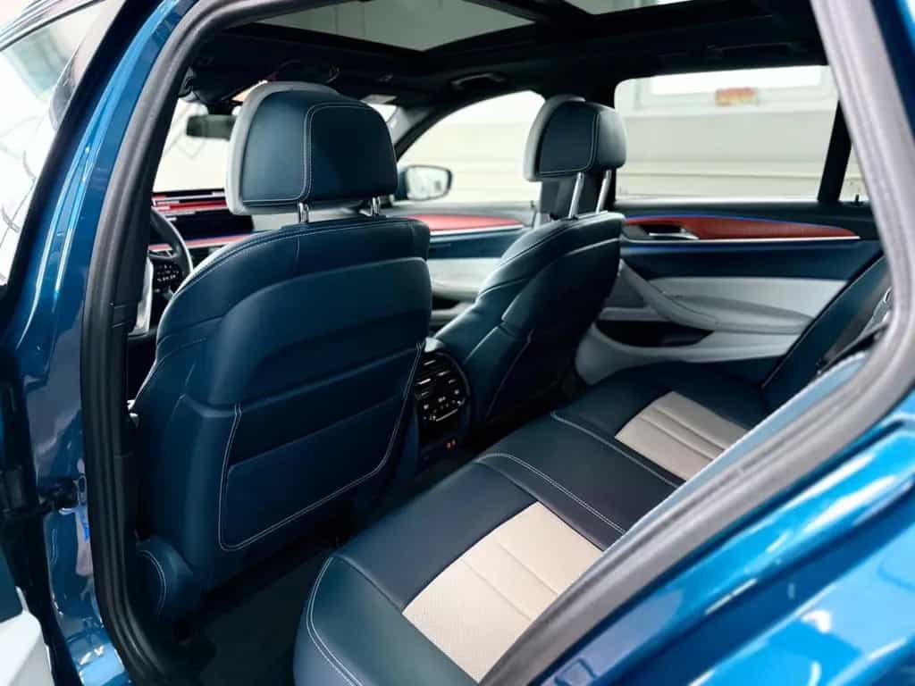 ALPINA D5 3.0 Touring 06/2022-photo-17