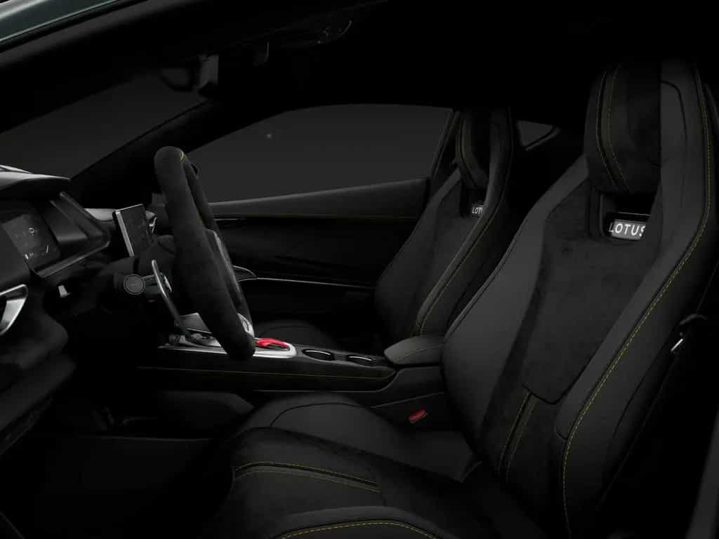 Lotus Emira V6 Racing Line Dark Verdant - by LOTUS HAE null-photo-4