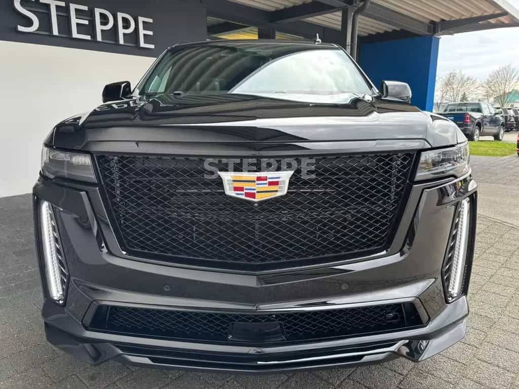 Cadillac Escalade V-Series 6.2 V8 Supercharged AWD 01/2026-photo-1