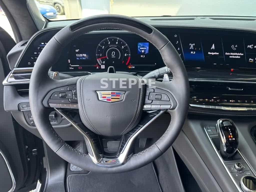 Cadillac Escalade V-Series 6.2 V8 Supercharged AWD 01/2026-photo-14