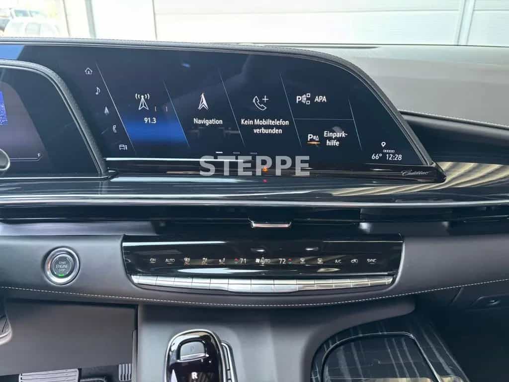 Cadillac Escalade V-Series 6.2 V8 Supercharged AWD 01/2026-photo-16