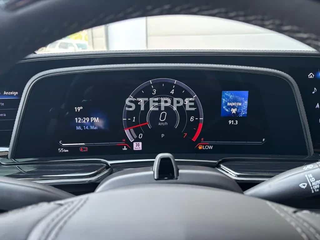 Cadillac Escalade V-Series 6.2 V8 Supercharged AWD 01/2026-photo-20