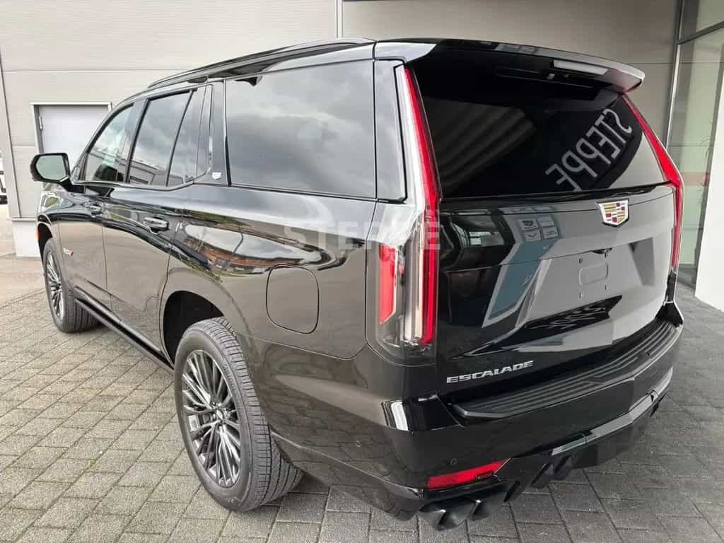 Cadillac Escalade V-Series 6.2 V8 Supercharged AWD 01/2026-photo-3