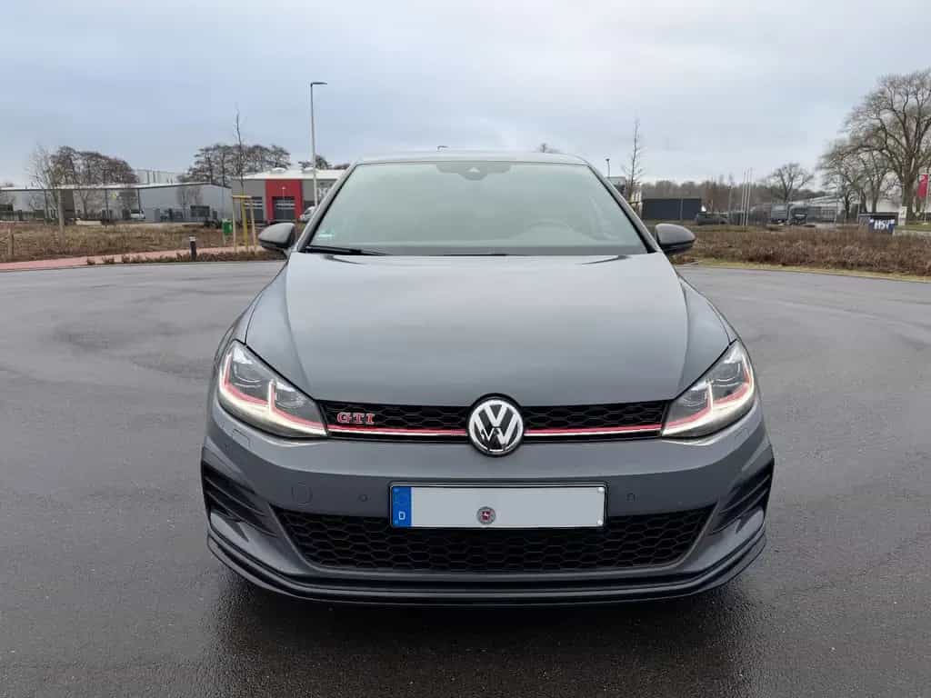 Volkswagen Golf GTI TCR 2.0 TSI, Dynaudio, Discover Pro 09/2019-photo-4