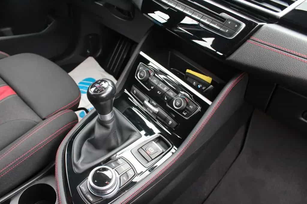 BMW 2 Series 218 Active Tourer 218i Sport Line~NAVI~PDC 08/2017-photo-15