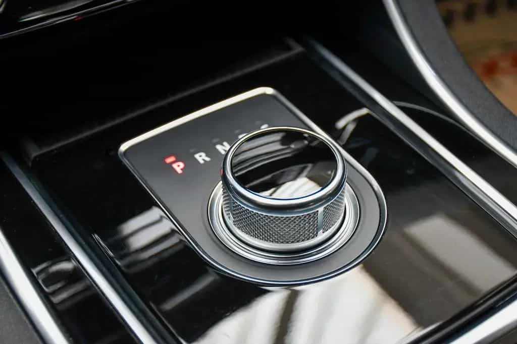 Jaguar XE Prestige Navi Bluetooth Shz Komfort-P. 75tkm! 06/2016-photo-18