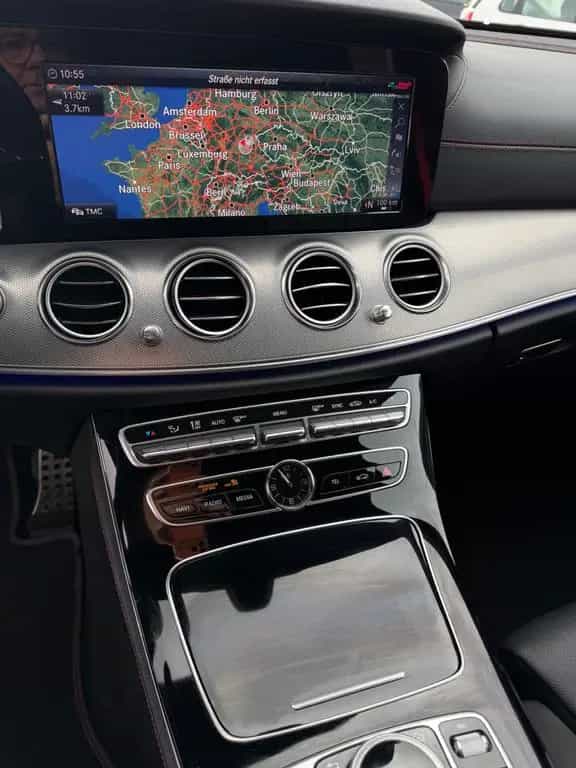 Mercedes-Benz E-Class 53 AMG Limousine 4Matic+*grau matt*VOLL*Gar.* 08/2019-photo-18