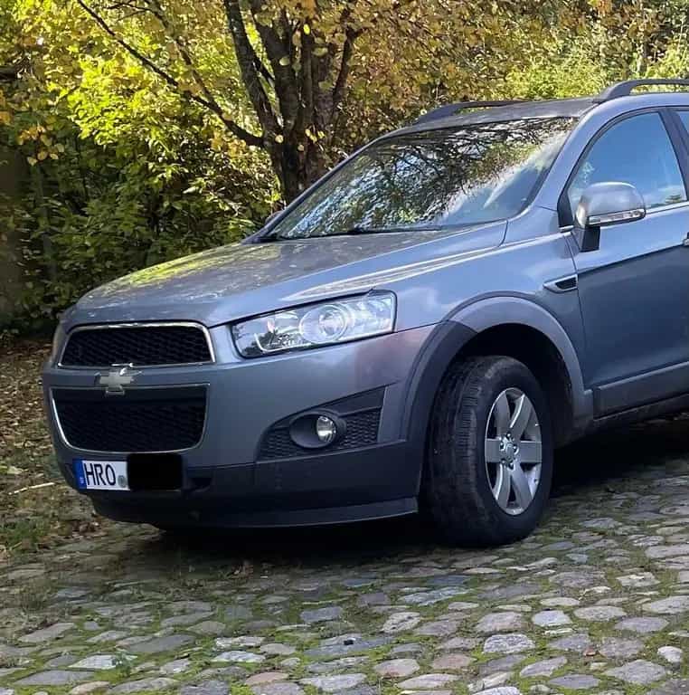 Chevrolet Captiva 2.4 LT+ AWD 7-Sitzer Facelift (Allrad) 10/2012-photo-2