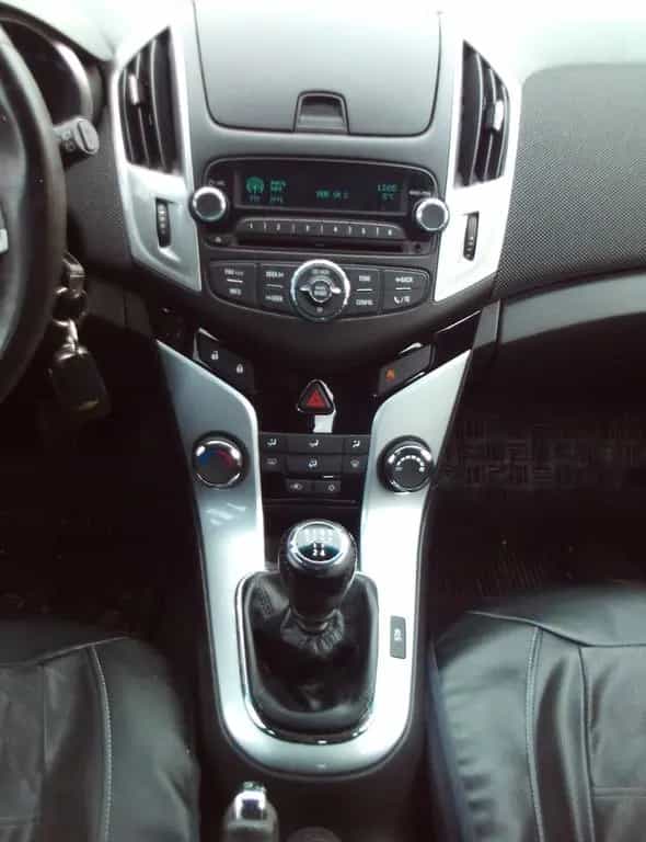 Chevrolet Cruze Hatchback LT 08/2013-photo-13