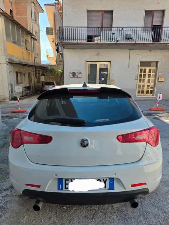 Alfa Romeo Giulietta 2.0 JTDm-2 150 CV Exclusive 03/2015-photo-2
