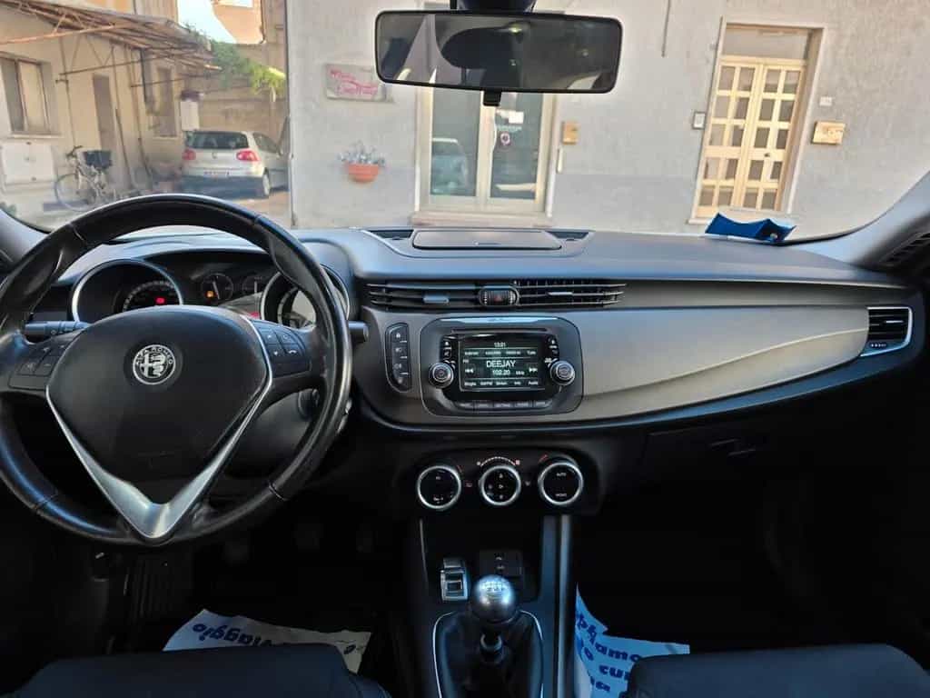 Alfa Romeo Giulietta 2.0 JTDm-2 150 CV Exclusive 03/2015-photo-6
