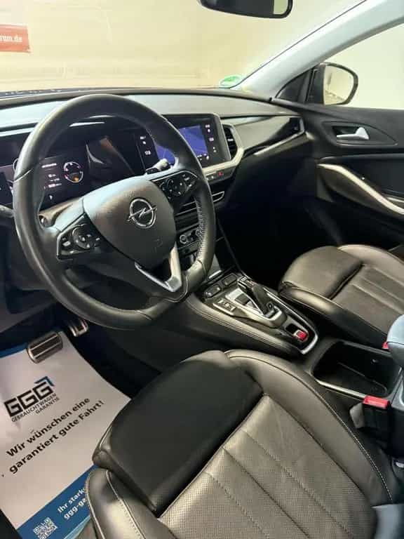 Opel Grandland GS-Line 1.2 Turbo LEDER+NAVI+LED 11/2022-photo-26