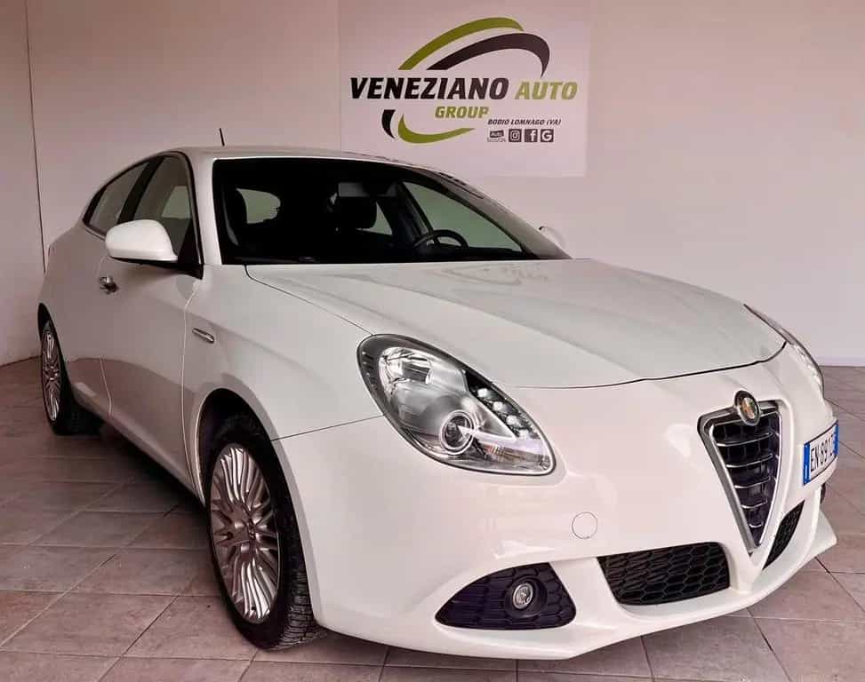Alfa Romeo Giulietta 2.0 JTDm-2 140 CV Exclusive 01/2012-photo-0