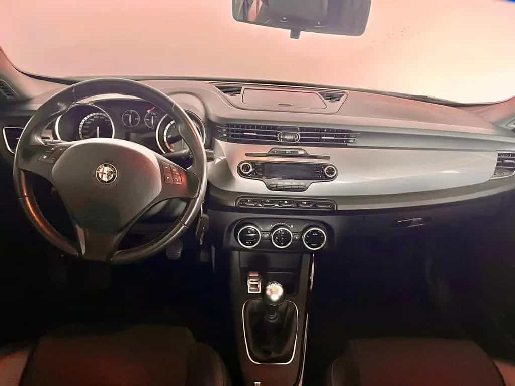 Alfa Romeo Giulietta 2.0 JTDm-2 140 CV Exclusive 01/2012-photo-3