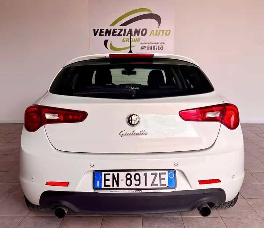 Alfa Romeo Giulietta 2.0 JTDm-2 140 CV Exclusive 01/2012-photo-9