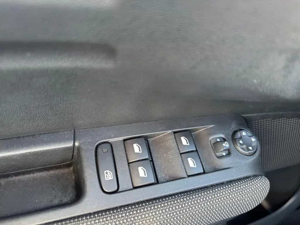 Citroën C3 AIRCROSS PURETECH 130 SS EAT6 SHINE PACK,1.HA 08/2023-photo-19