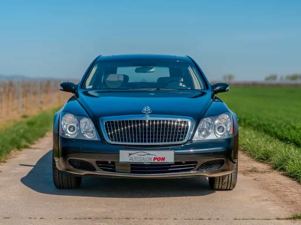 Maybach 57 / Erstbesitz/ Nur 28tkm/ Scheckheftgepflegt 12/2003-photo-2