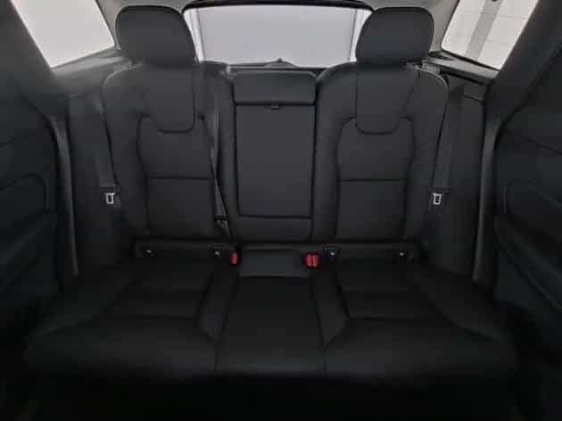 Volvo XC60 Plus Dark AWD*PANOSD*H&K*360°*ACC 07/2025-photo-10