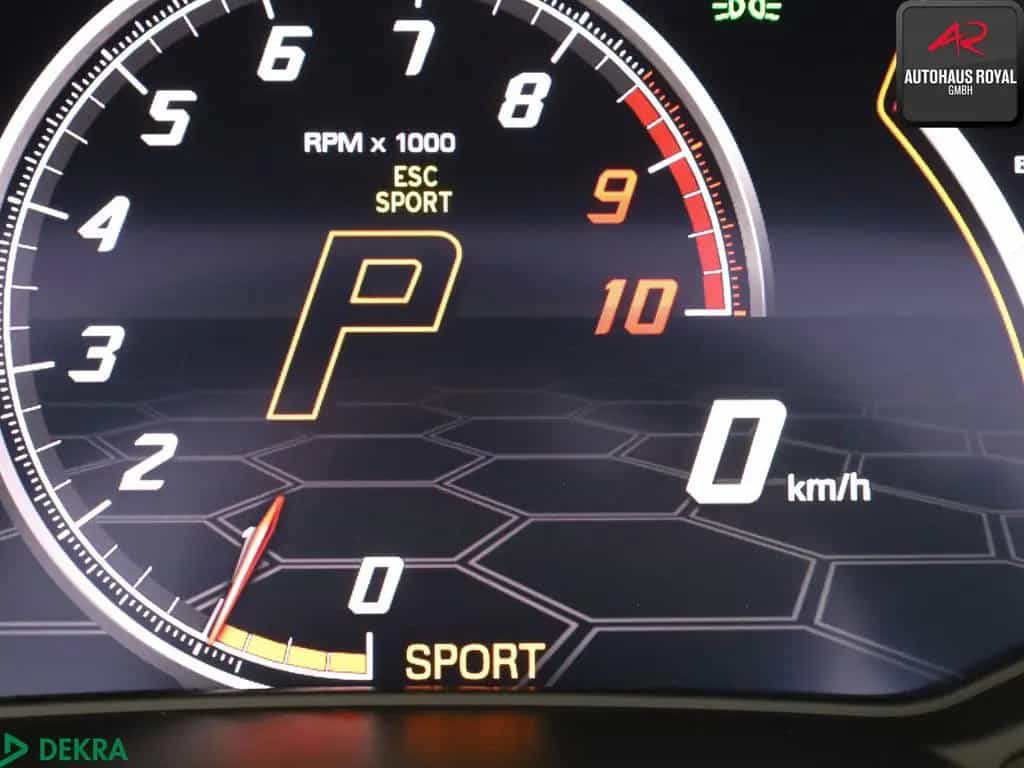 Lamborghini Huracan EVO Spyder LIFT,NAVI,KAMERA,1.HAND,SH 05/2022-photo-18