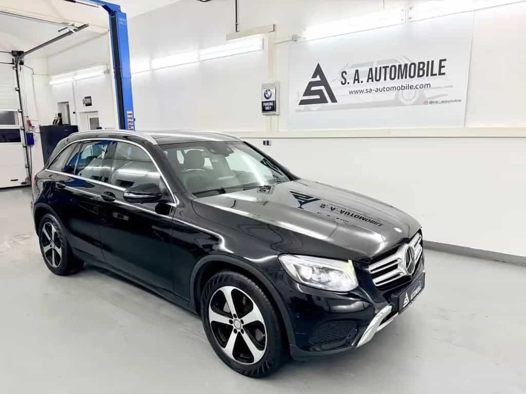 Mercedes-Benz GLC-Class 250d 4Matic*Pano*AHK*Memory Sitze 03/2016-photo-1