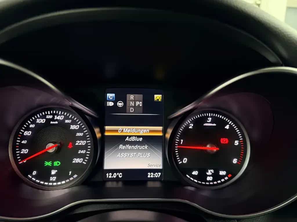 Mercedes-Benz GLC-Class 250d 4Matic*Pano*AHK*Memory Sitze 03/2016-photo-29
