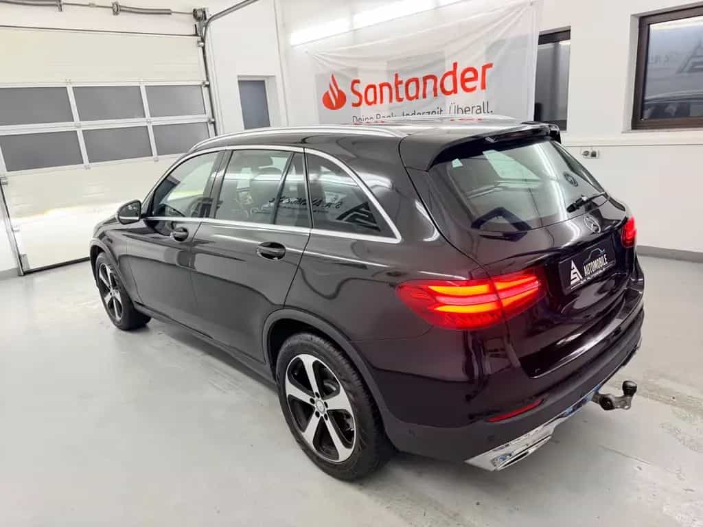 Mercedes-Benz GLC-Class 250d 4Matic*Pano*AHK*Memory Sitze 03/2016-photo-5