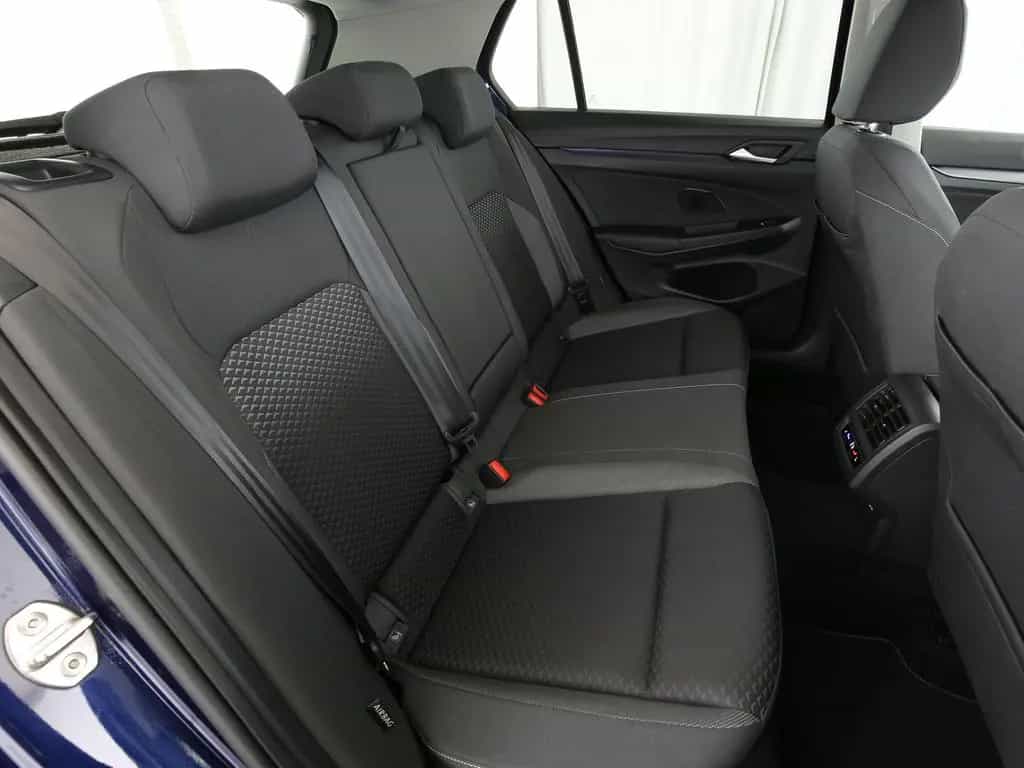 Volkswagen Golf VIII 1.5 eTSI Active LED Navi Head-up Pano 12/2022-photo-13