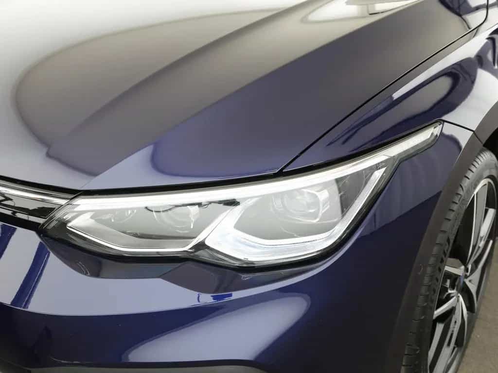 Volkswagen Golf VIII 1.5 eTSI Active LED Navi Head-up Pano 12/2022-photo-18