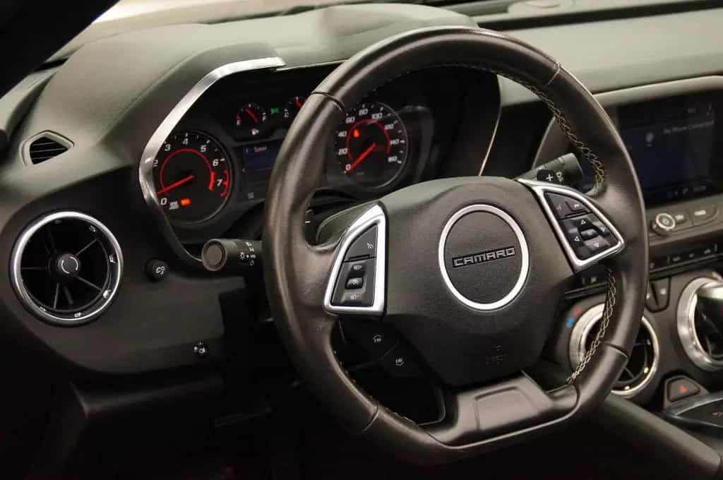 Chevrolet Camaro V8 ZL1 Style Cabrio LED LederPDC SHZ Apple 07/2023-photo-41