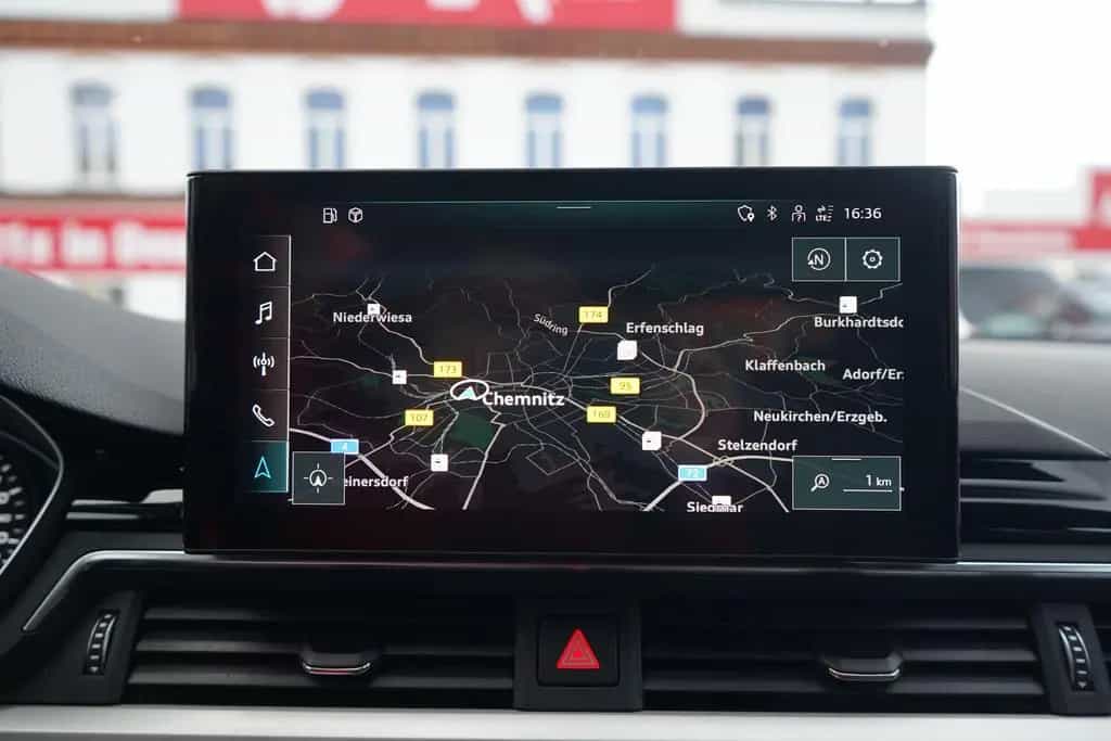 Audi A4 Avant 40 2.0 TDI advanced LED Navi ACC Kamera 03/2021-photo-22
