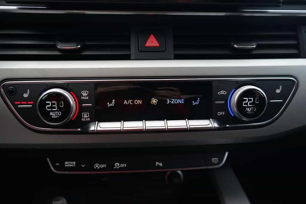 Audi A4 Avant 40 2.0 TDI advanced LED Navi ACC Kamera 03/2021-photo-23